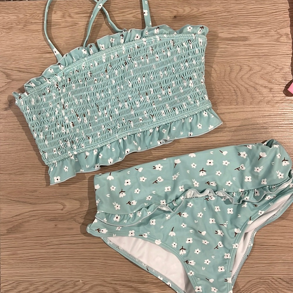 NWOT Blue bikini